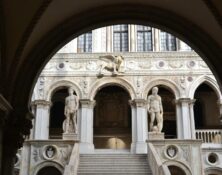 tour of the doges palace